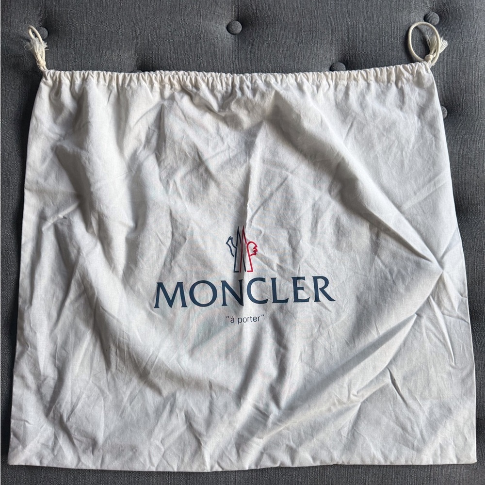 Moncler dust bag